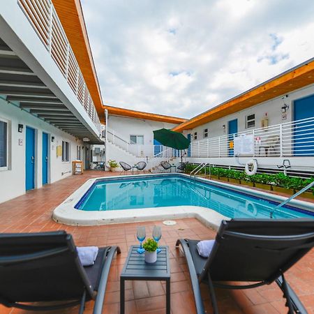 הוליווד Spacious Studio With Balcony And Parking At The Beach -M46 מראה חיצוני תמונה