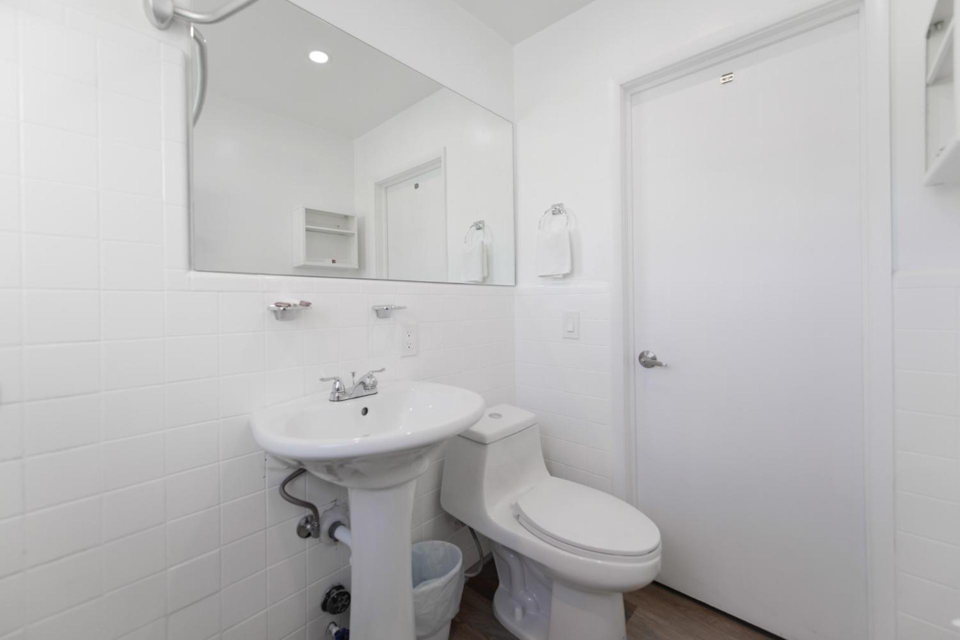 הוליווד Spacious Studio With Balcony And Parking At The Beach -M46 מראה חיצוני תמונה