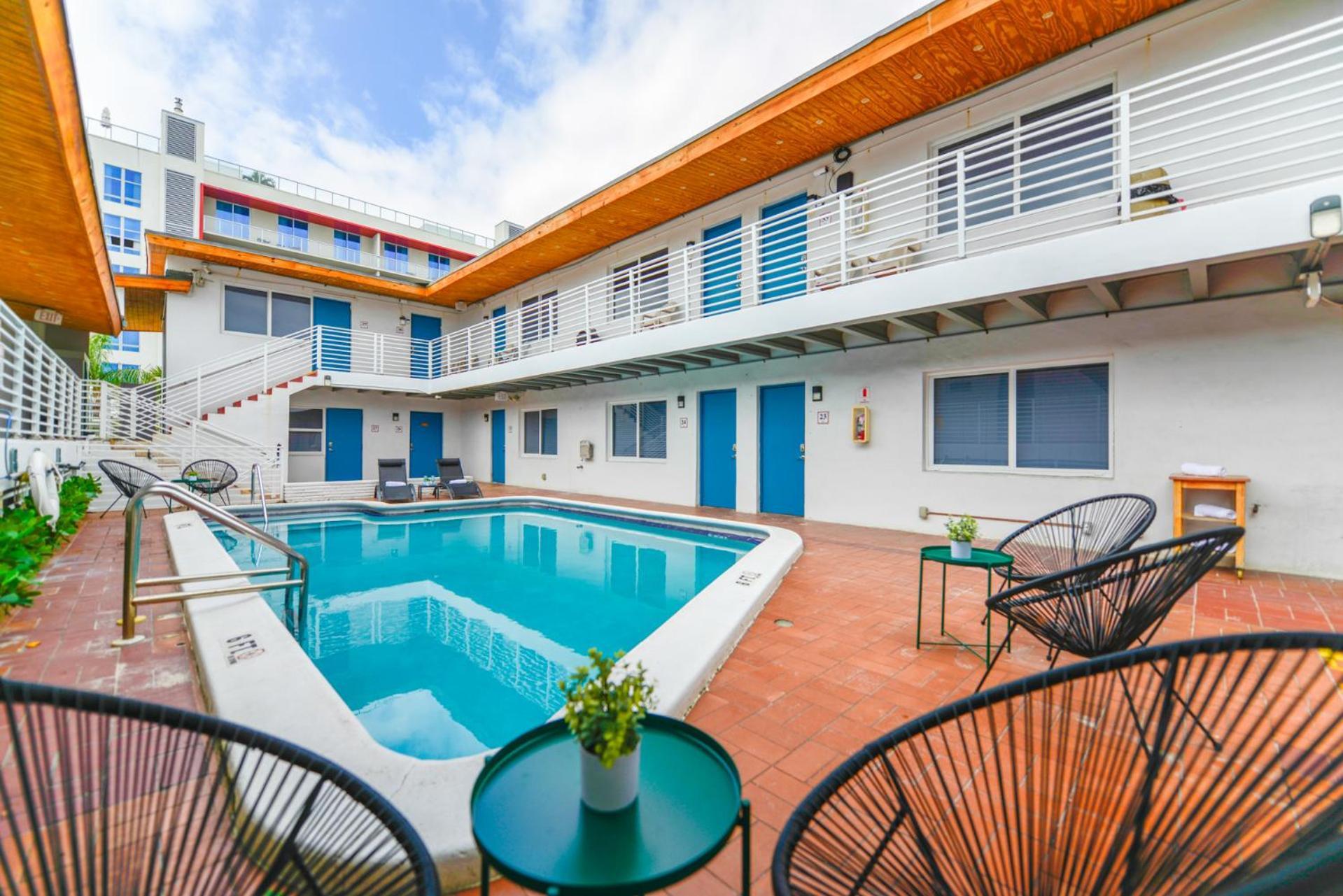 הוליווד Spacious Studio With Balcony And Parking At The Beach -M46 מראה חיצוני תמונה